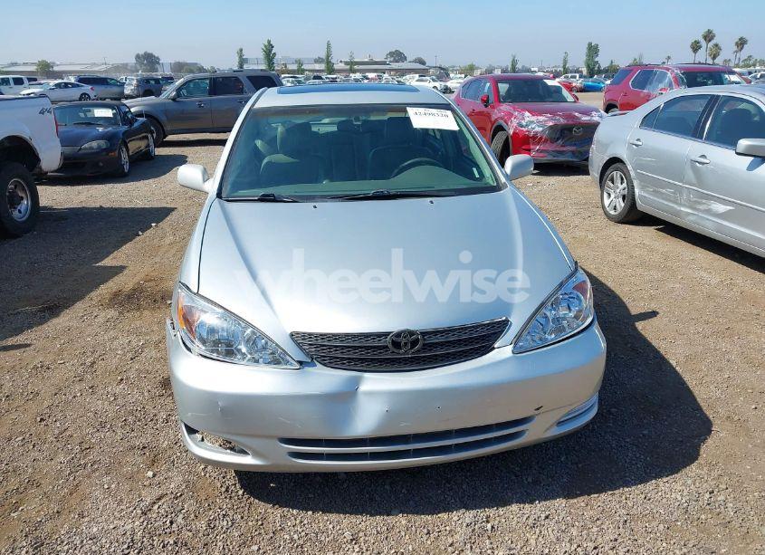 Photo 12 of 2002 Toyota Camry XLE V6 (VIN 4T1BF30K12U531435)