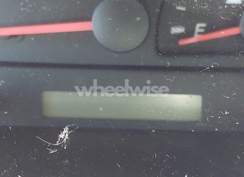 Photo 15 of 2002 Toyota Camry XLE V6 (VIN 4T1BF30K12U531435)