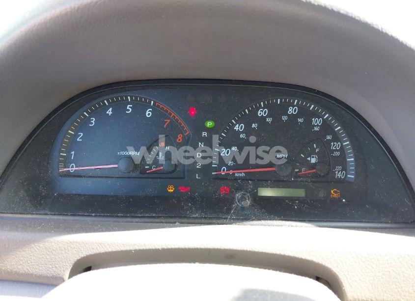 Photo 7 of 2002 Toyota Camry XLE V6 (VIN 4T1BF30K12U531435)