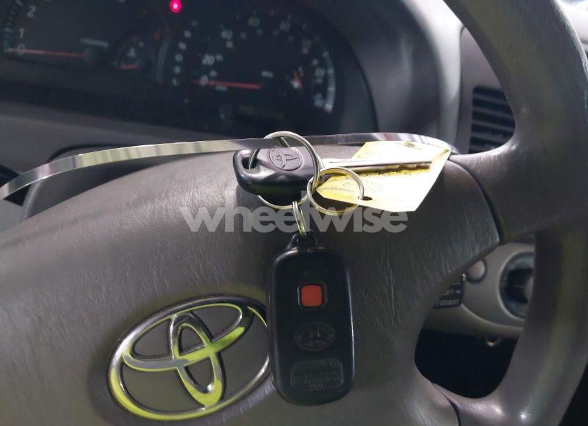 Photo 11 of 2002 Toyota Camry LE V6 (VIN 4T1BF30K12U534593)