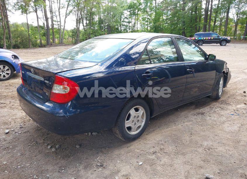 Photo 4 of 2002 Toyota Camry LE V6 (VIN 4T1BF30K12U534593)