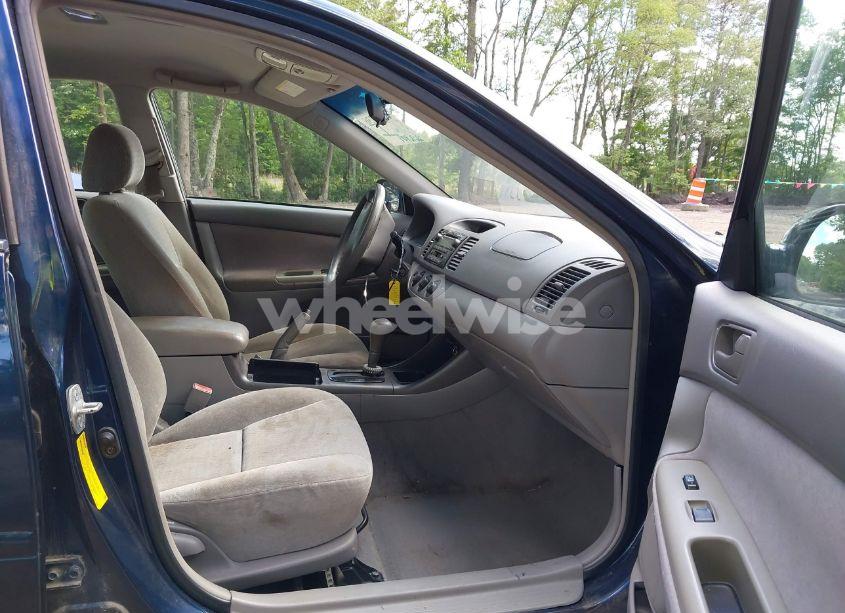 Photo 5 of 2002 Toyota Camry LE V6 (VIN 4T1BF30K12U534593)