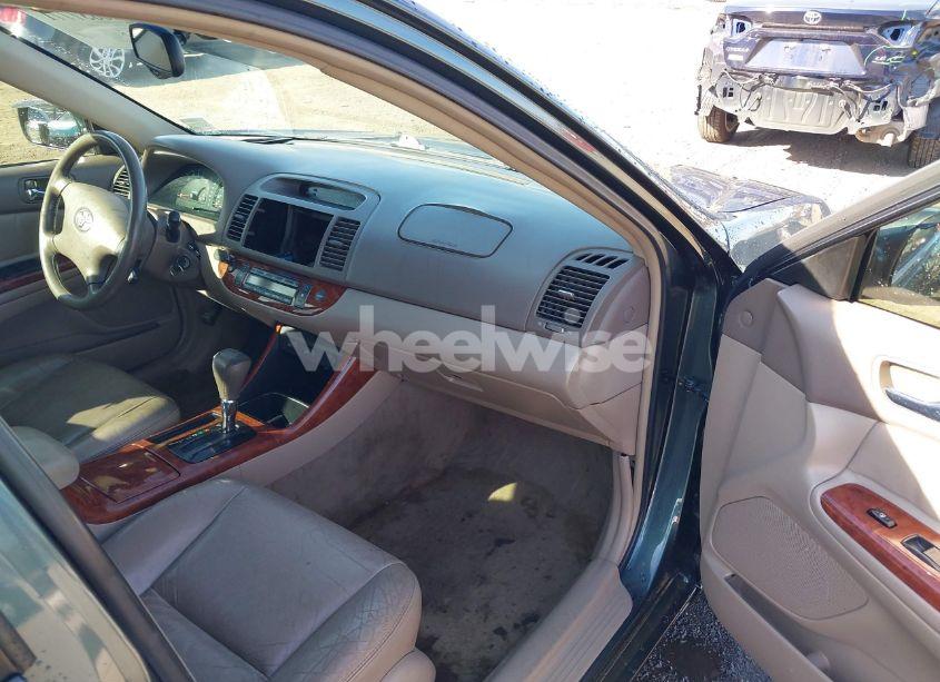 Photo 5 of 2002 Toyota Camry XLE V6 (VIN 4T1BF30K12U535940)