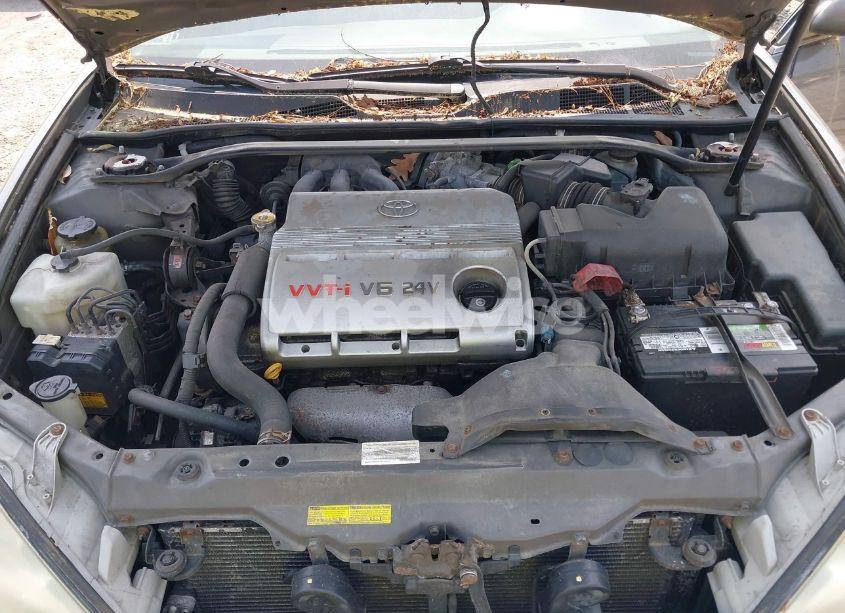 Photo 10 of 2004 Toyota Camry XLE V6 (VIN 4T1BF30K14U568083)