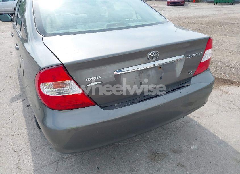 Photo 6 of 2004 Toyota Camry LE V6 (VIN 4T1BF30K14U576250)