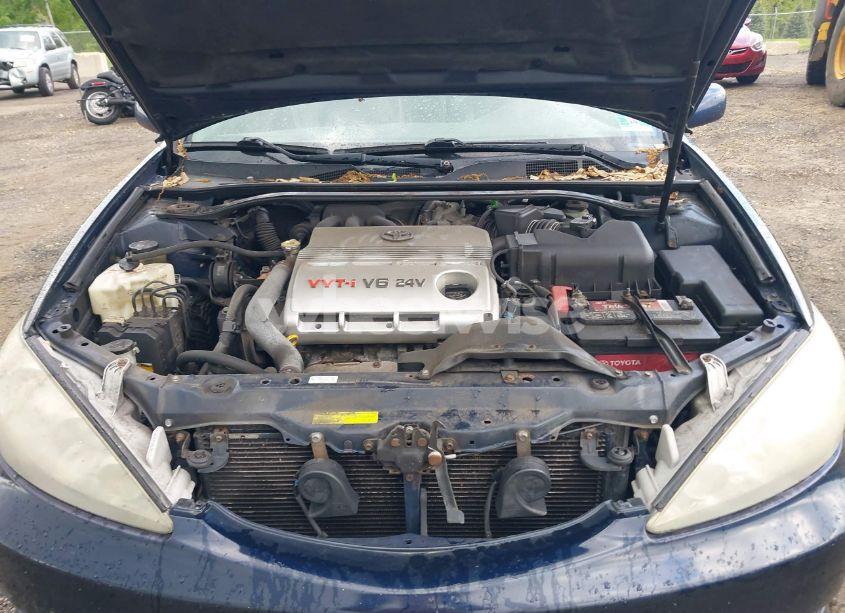 Photo 10 of 2005 Toyota Camry XLE V6 (VIN 4T1BF30K15U086182)