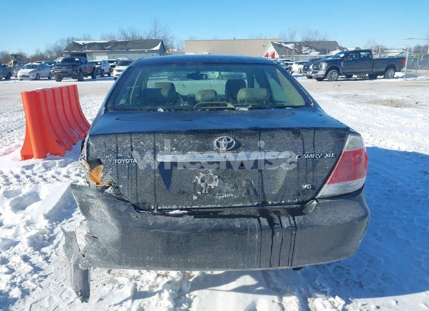 Photo 16 of 2005 Toyota Camry XLE V6 (VIN 4T1BF30K15U100680)