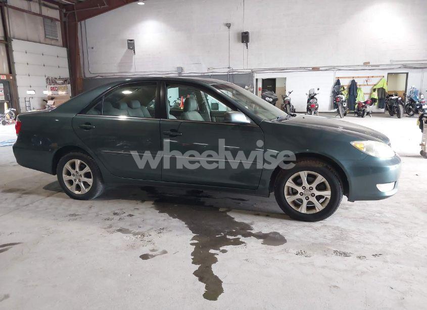 Photo 13 of 2006 Toyota Camry XLE V6 (VIN 4T1BF30K16U111194)