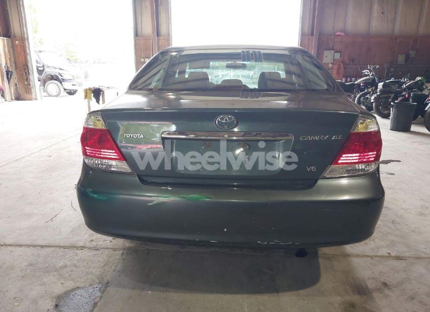 Photo 16 of 2006 Toyota Camry XLE V6 (VIN 4T1BF30K16U111194)