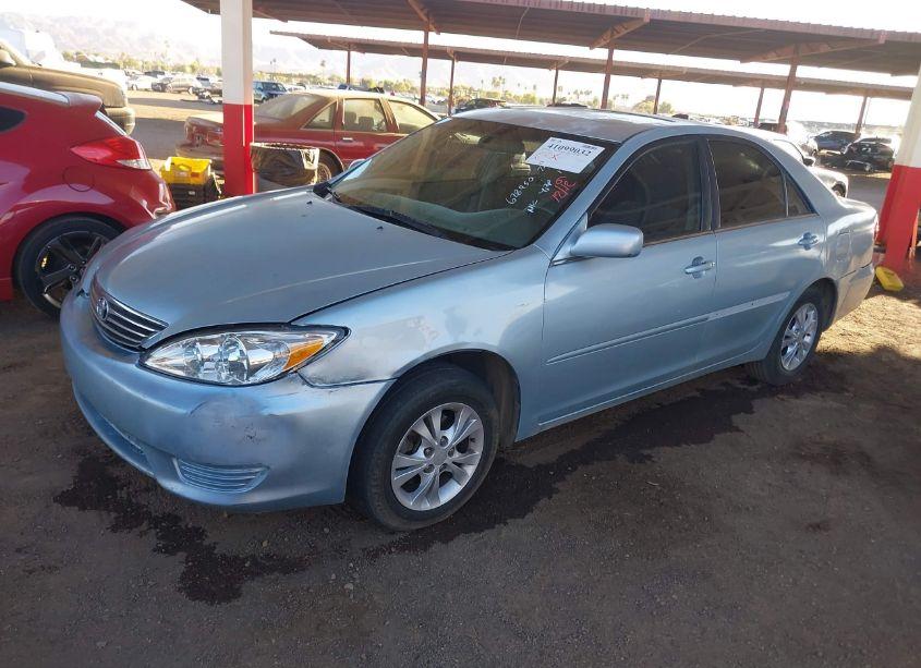 Photo 2 of 2006 Toyota Camry LE V6 (VIN 4T1BF30K16U628950)