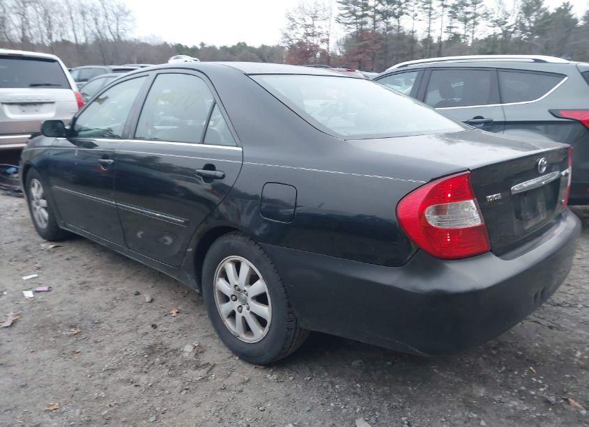 Photo 3 of 2002 Toyota Camry XLE V6 (VIN 4T1BF30K22U003659)