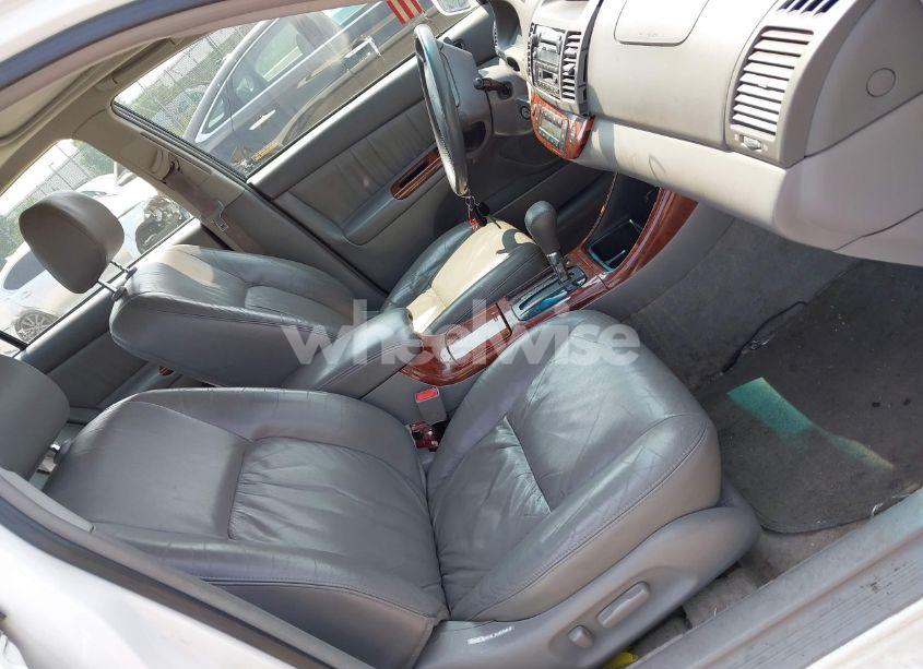 Photo 5 of 2002 Toyota Camry XLE V6 (VIN 4T1BF30K22U007310)