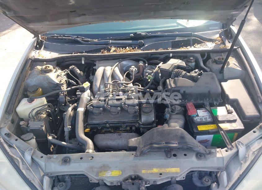 Photo 10 of 2002 Toyota Camry LE V6 (VIN 4T1BF30K22U026357)