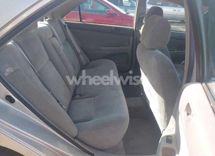 Photo 8 of 2002 Toyota Camry LE V6 (VIN 4T1BF30K22U026357)