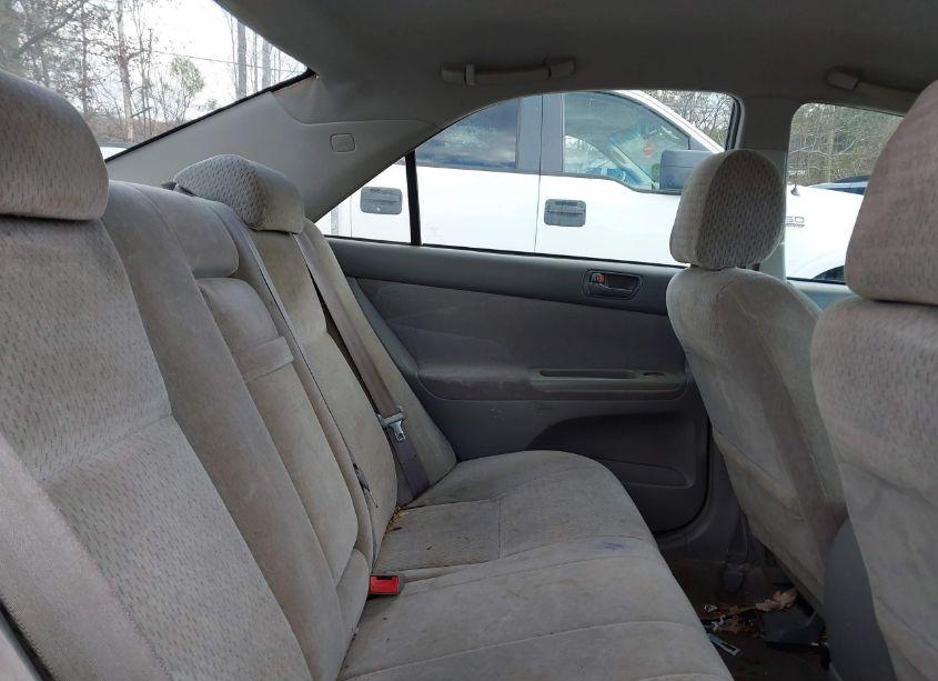 Photo 8 of 2002 Toyota Camry LE V6 (VIN 4T1BF30K22U029467)