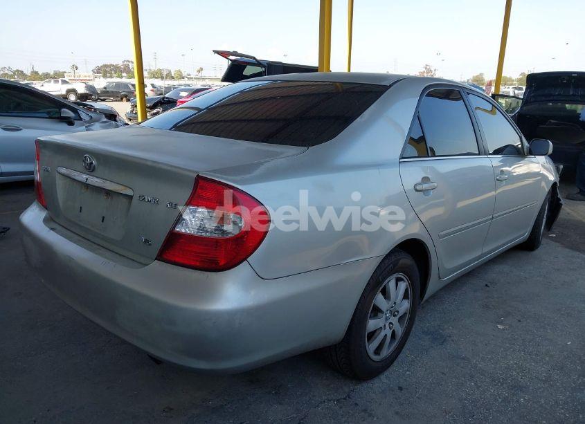 Photo 4 of 2002 Toyota Camry XLE V6 (VIN 4T1BF30K22U031400)
