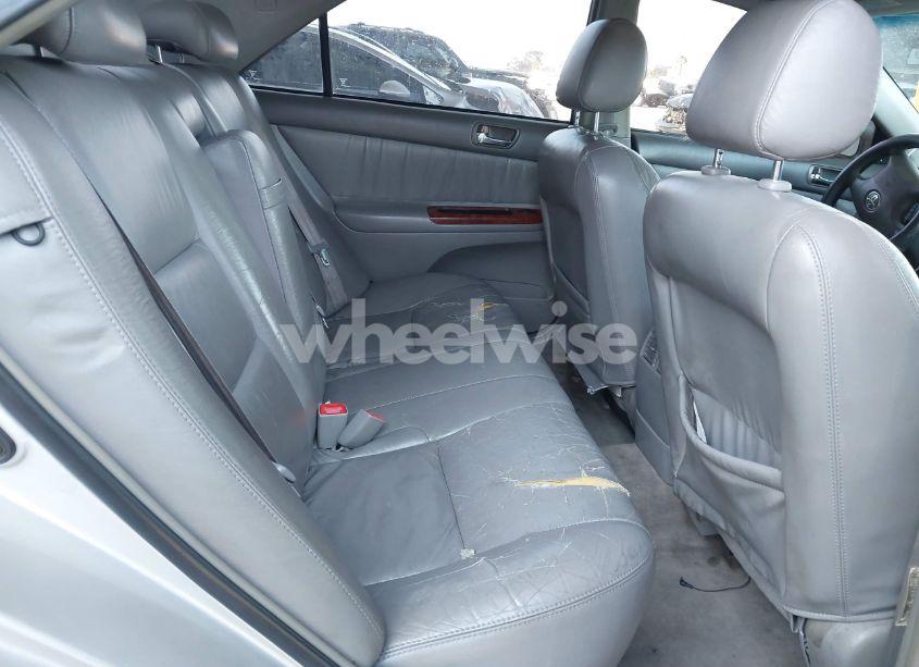 Photo 8 of 2002 Toyota Camry XLE V6 (VIN 4T1BF30K22U031400)