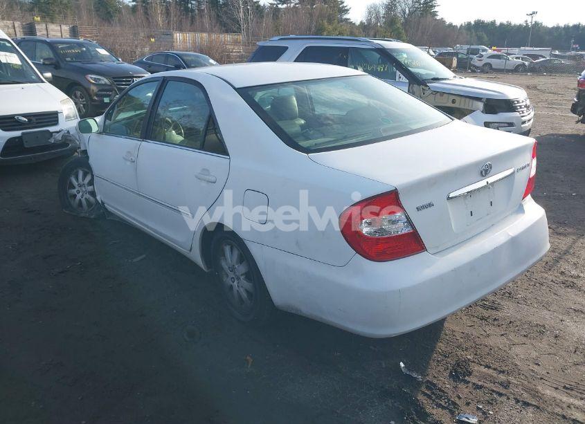 Photo 3 of 2002 Toyota Camry XLE V6 (VIN 4T1BF30K22U503708)