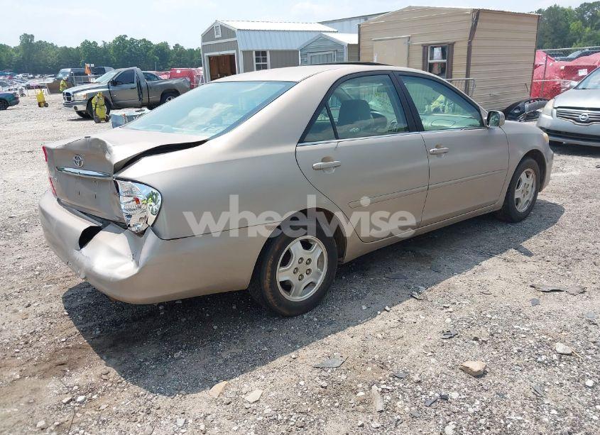 Photo 4 of 2002 Toyota Camry LE V6 (VIN 4T1BF30K22U504096)