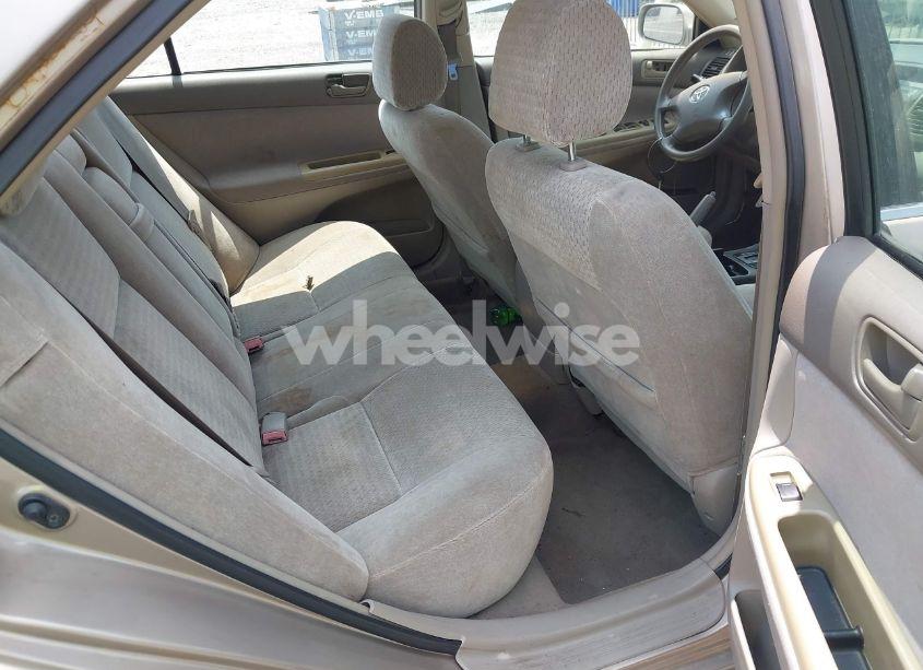 Photo 8 of 2002 Toyota Camry LE V6 (VIN 4T1BF30K22U504096)