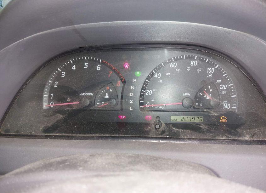 Photo 7 of 2002 Toyota Camry XLE V6 (VIN 4T1BF30K22U540693)