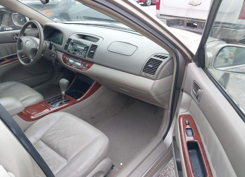 Photo 5 of 2003 Toyota Camry XLE V6 (VIN 4T1BF30K23U557642)