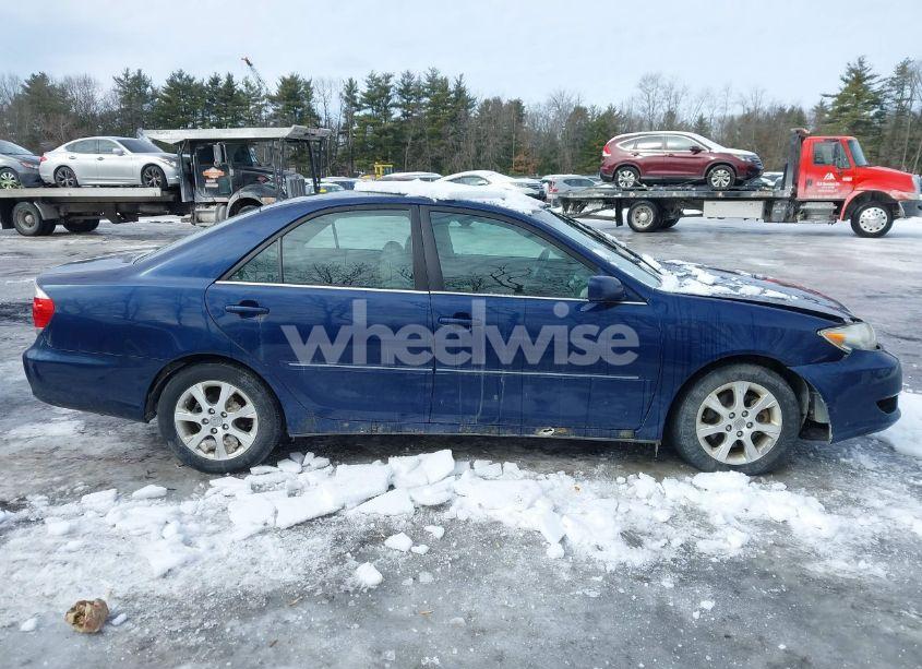 Photo 13 of 2005 Toyota Camry XLE V6 (VIN 4T1BF30K25U102051)