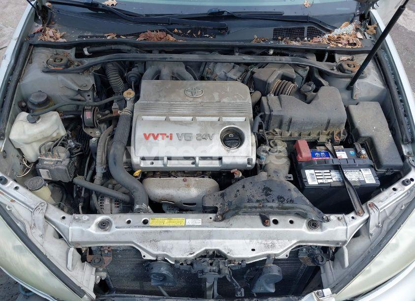 Photo 10 of 2005 Toyota Camry LE V6 (VIN 4T1BF30K25U595388)