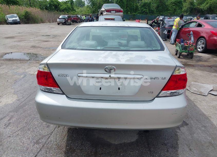 Photo 16 of 2005 Toyota Camry LE V6 (VIN 4T1BF30K25U595388)