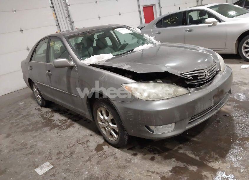 2006 Toyota Camry XLE V6 (VIN 4T1BF30K26U632991) main photo