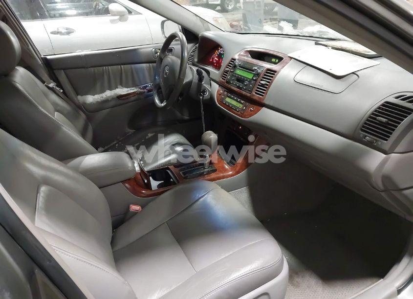 Photo 5 of 2006 Toyota Camry XLE V6 (VIN 4T1BF30K26U632991)