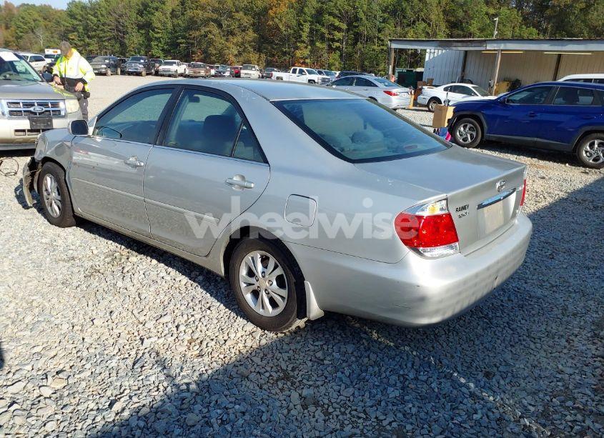 Photo 3 of 2006 Toyota Camry LE V6 (VIN 4T1BF30K26U634532)