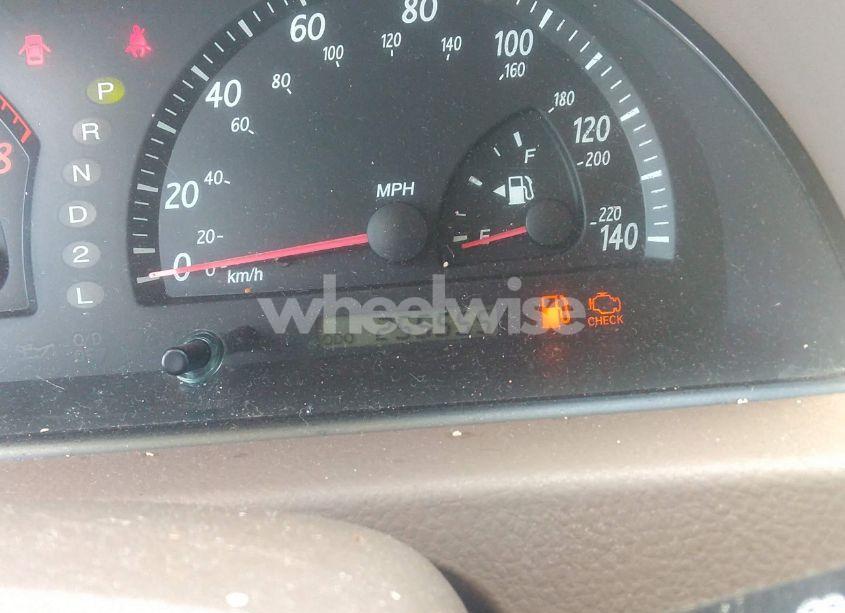 Photo 7 of 2002 Toyota Camry LE V6/SE V6/XLE V6 (VIN 4T1BF30K32U517326)