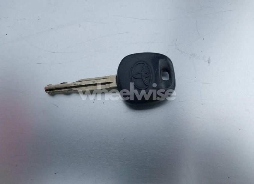 Photo 11 of 2003 Toyota Camry SE V6 (VIN 4T1BF30K33U051110)