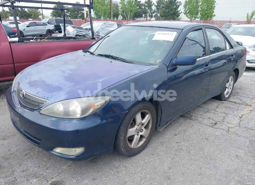 Photo 2 of 2003 Toyota Camry SE V6 (VIN 4T1BF30K33U051110)