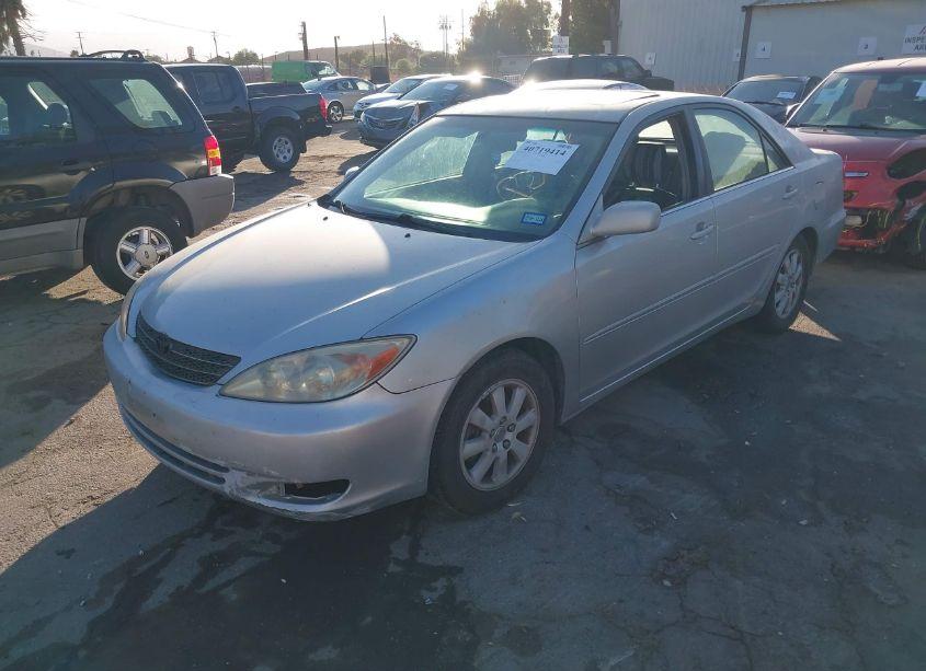 Photo 2 of 2002 Toyota Camry XLE V6 (VIN 4T1BF30K42U030491)