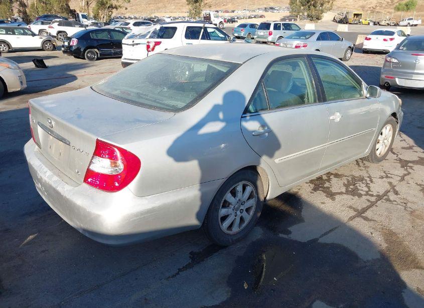 Photo 4 of 2002 Toyota Camry XLE V6 (VIN 4T1BF30K42U030491)