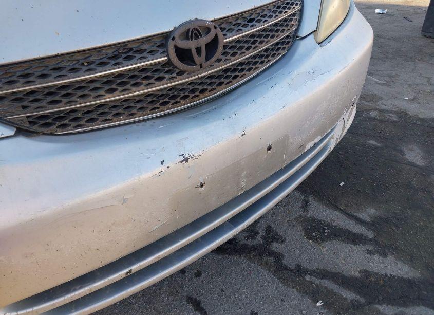 Photo 6 of 2002 Toyota Camry XLE V6 (VIN 4T1BF30K42U030491)