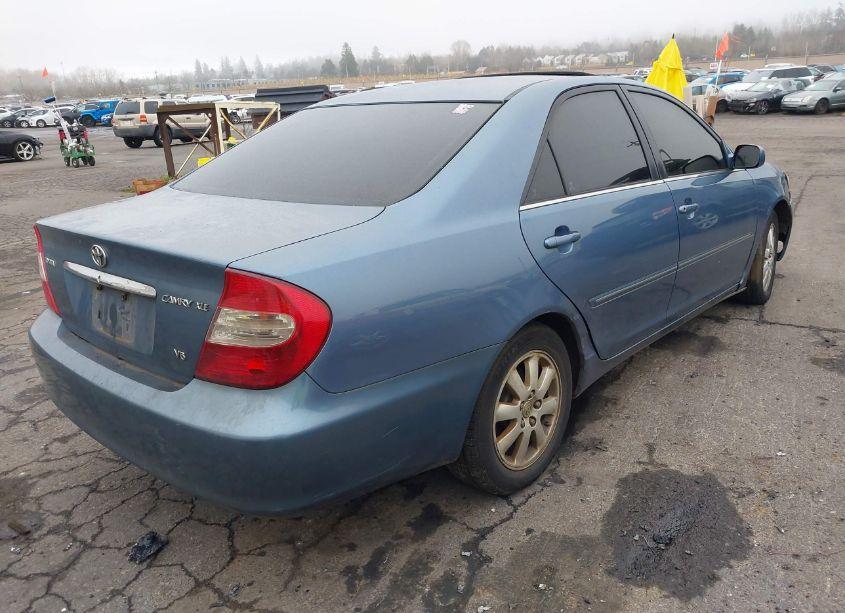 Photo 4 of 2002 Toyota Camry XLE V6 (VIN 4T1BF30K42U506142)