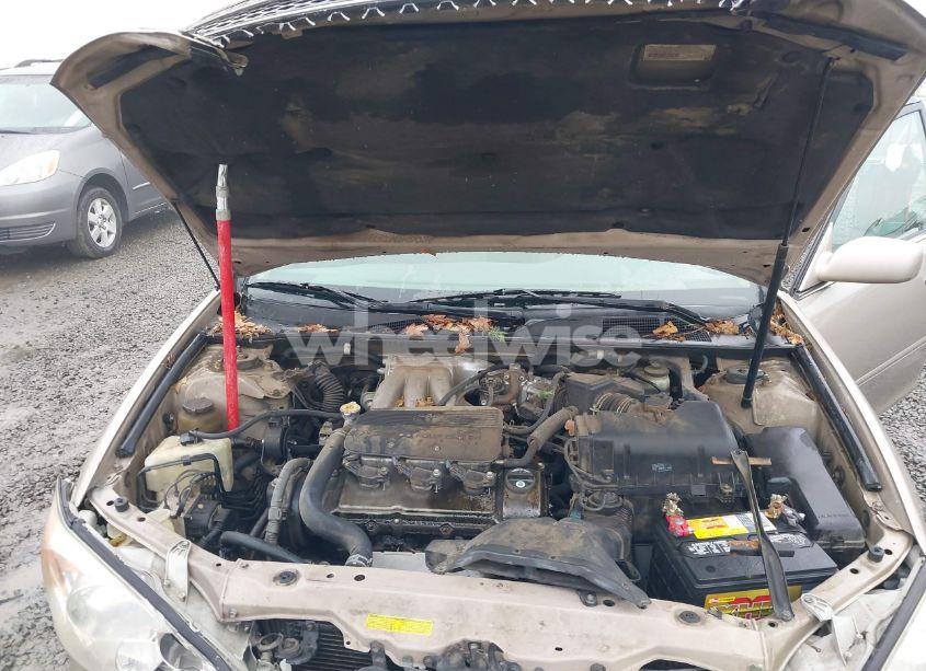 Photo 10 of 2002 Toyota Camry LE V6 (VIN 4T1BF30K42U507761)