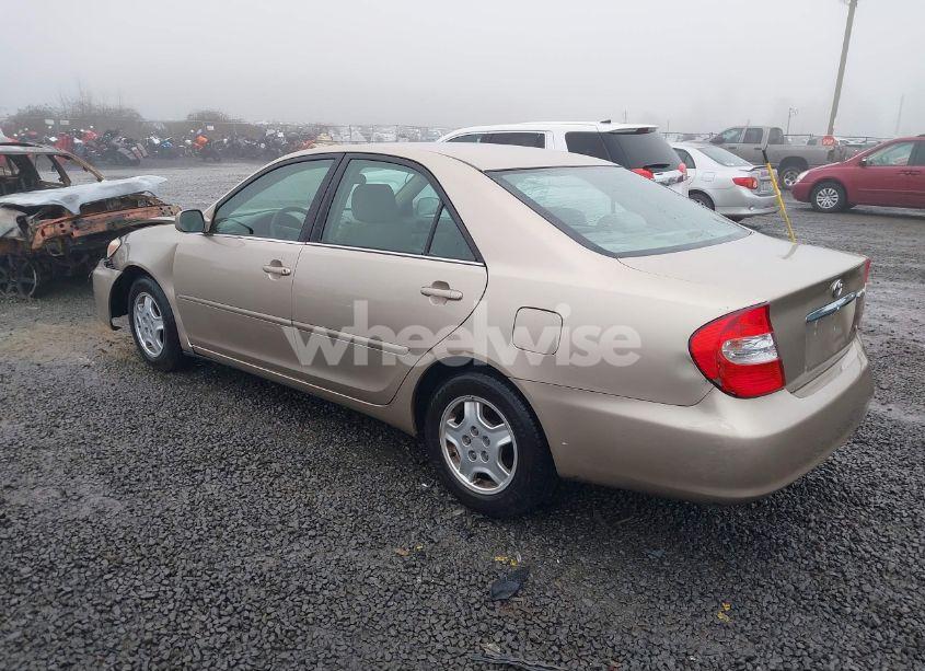 Photo 3 of 2002 Toyota Camry LE V6 (VIN 4T1BF30K42U507761)