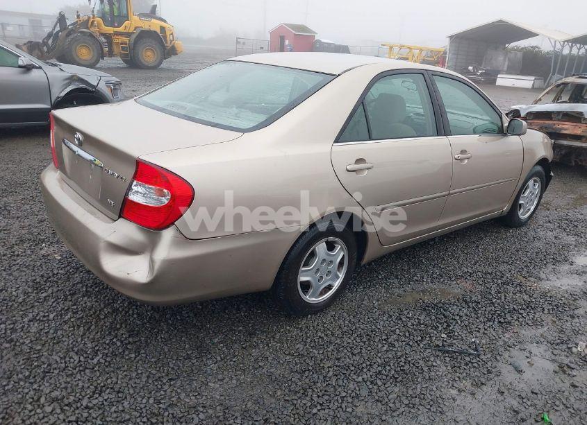 Photo 4 of 2002 Toyota Camry LE V6 (VIN 4T1BF30K42U507761)