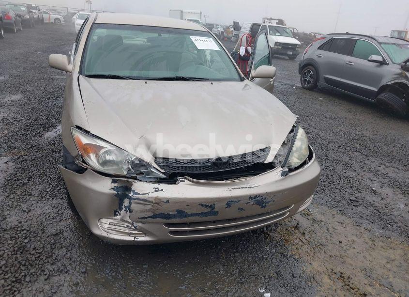 Photo 6 of 2002 Toyota Camry LE V6 (VIN 4T1BF30K42U507761)