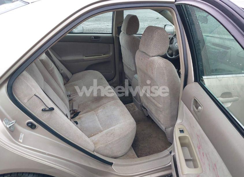 Photo 8 of 2002 Toyota Camry LE V6 (VIN 4T1BF30K42U507761)