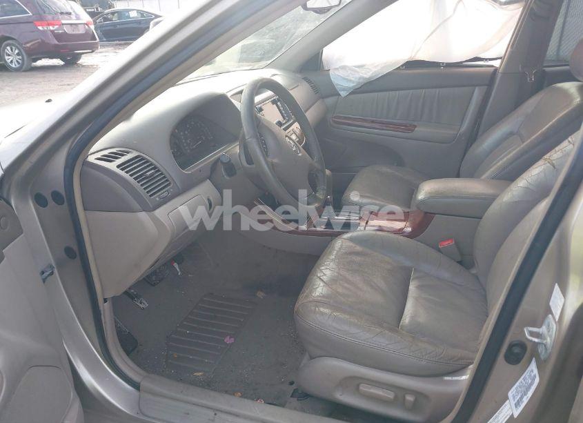 Photo 5 of 2002 Toyota Camry XLE V6 (VIN 4T1BF30K42U533874)