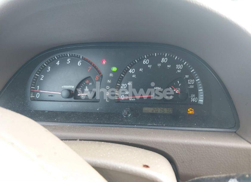 Photo 7 of 2002 Toyota Camry XLE V6 (VIN 4T1BF30K42U533874)