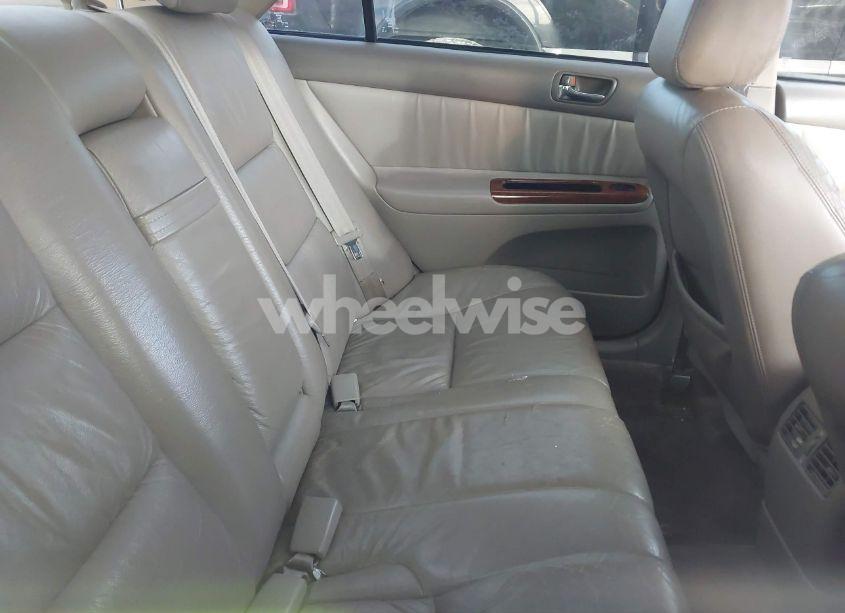 Photo 8 of 2002 Toyota Camry XLE V6 (VIN 4T1BF30K42U533874)