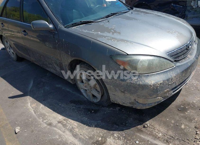 Photo 6 of 2003 Toyota Camry SE V6 (VIN 4T1BF30K43U552328)