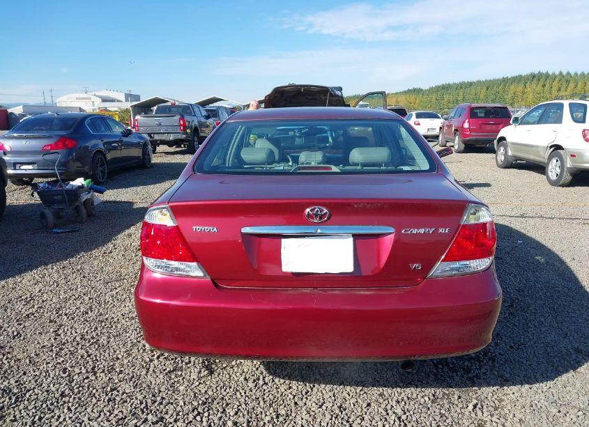Photo 16 of 2005 Toyota Camry XLE V6 (VIN 4T1BF30K45U084927)