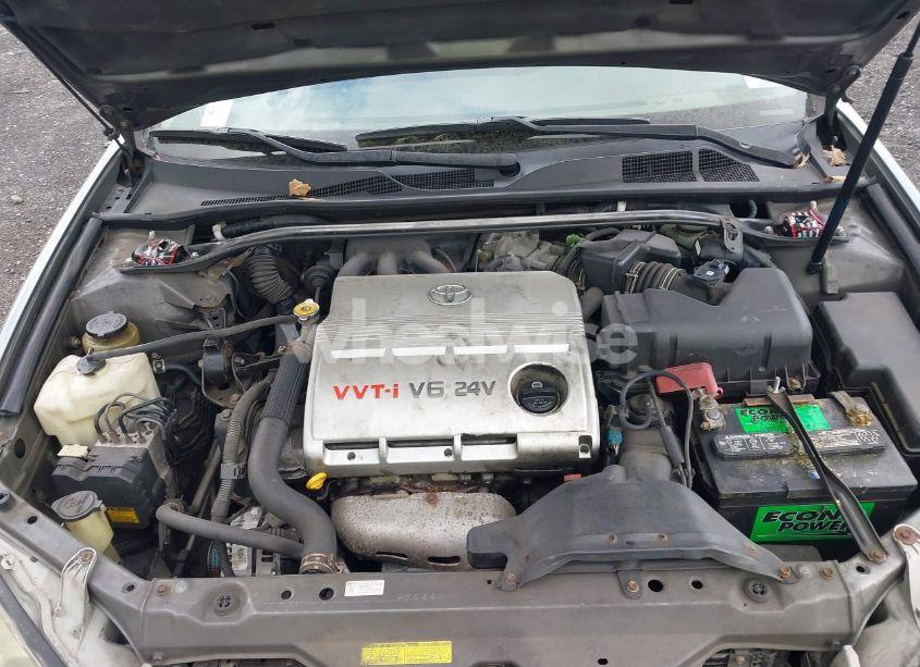 Photo 10 of 2005 Toyota Camry XLE V6 (VIN 4T1BF30K45U607301)